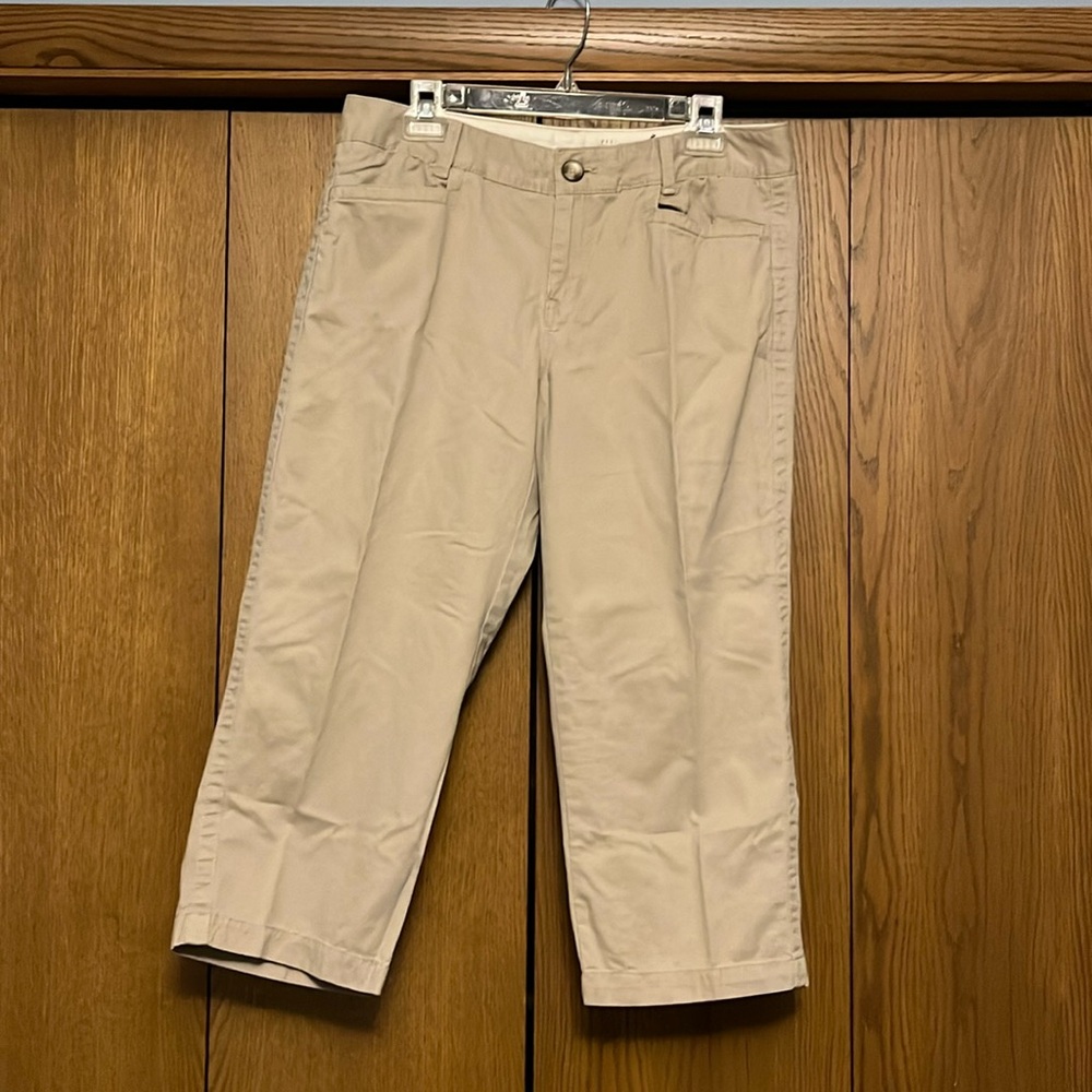 Eddie Bauer Khaki Capris Blakely Size 10
